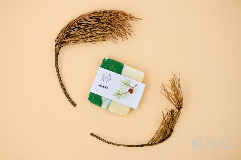 Swiece-mydla-zapachowe-rekodzielo-w-fotografii-produktowej (3)