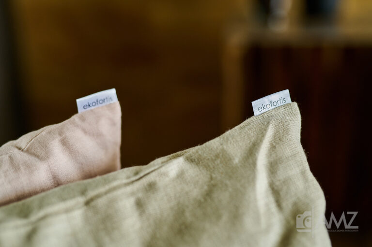 poduszki-z-gryki-w-rustykalnej-sesji-produktowej (2)